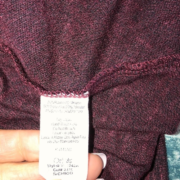 1.4.3. Story by line up small burgundy cozy top - Picture 6 of 7